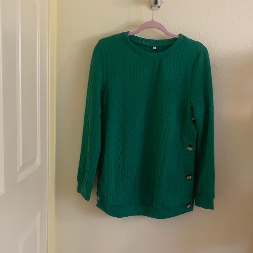 NWT Vibrant Green Cable Knit Sweater